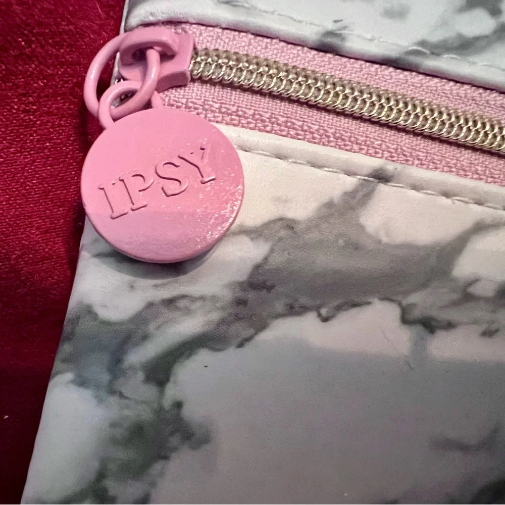 ipsy elegant marble